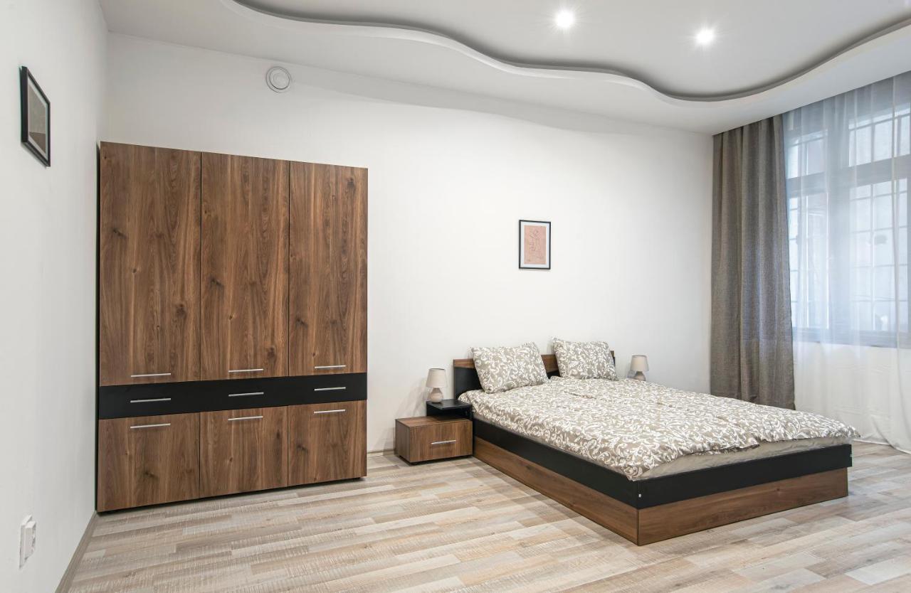 Bilyana'S 1 Bedroom Central Apartment Sofia Ngoại thất bức ảnh